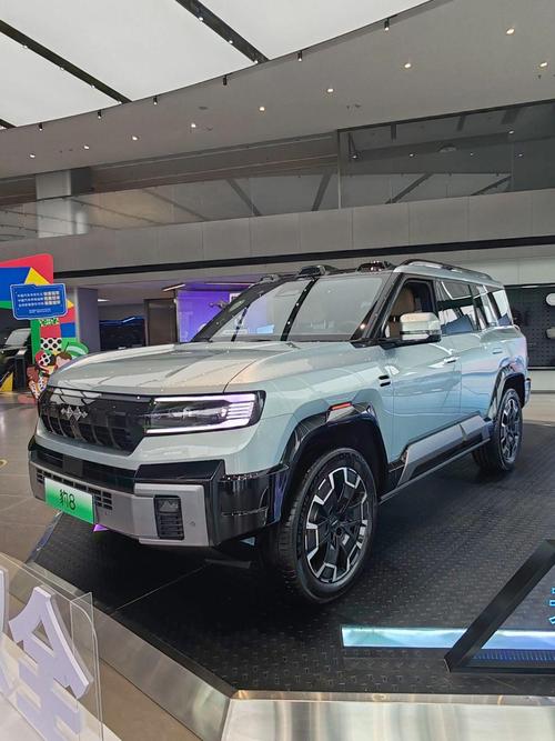 东莞162比亚迪方程豹硬派越野的爆款，英菲尼迪35周年与你共成长